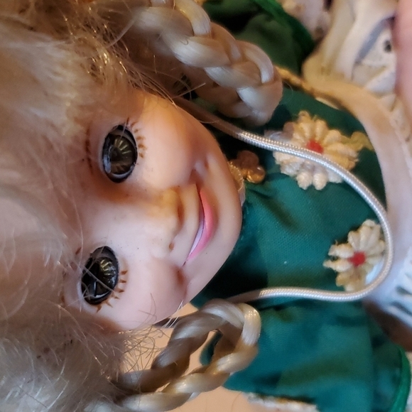 Ideal 1982 Shirley Temple Heidi dutch doll Vintage 8 inch - Picture 8 of 8